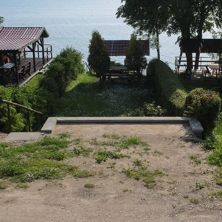 Fuleda Folwark Nad Jeziorem Dobskim *