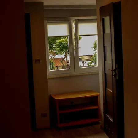 Fuleda Folwark Nad Jeziorem Dobskim *